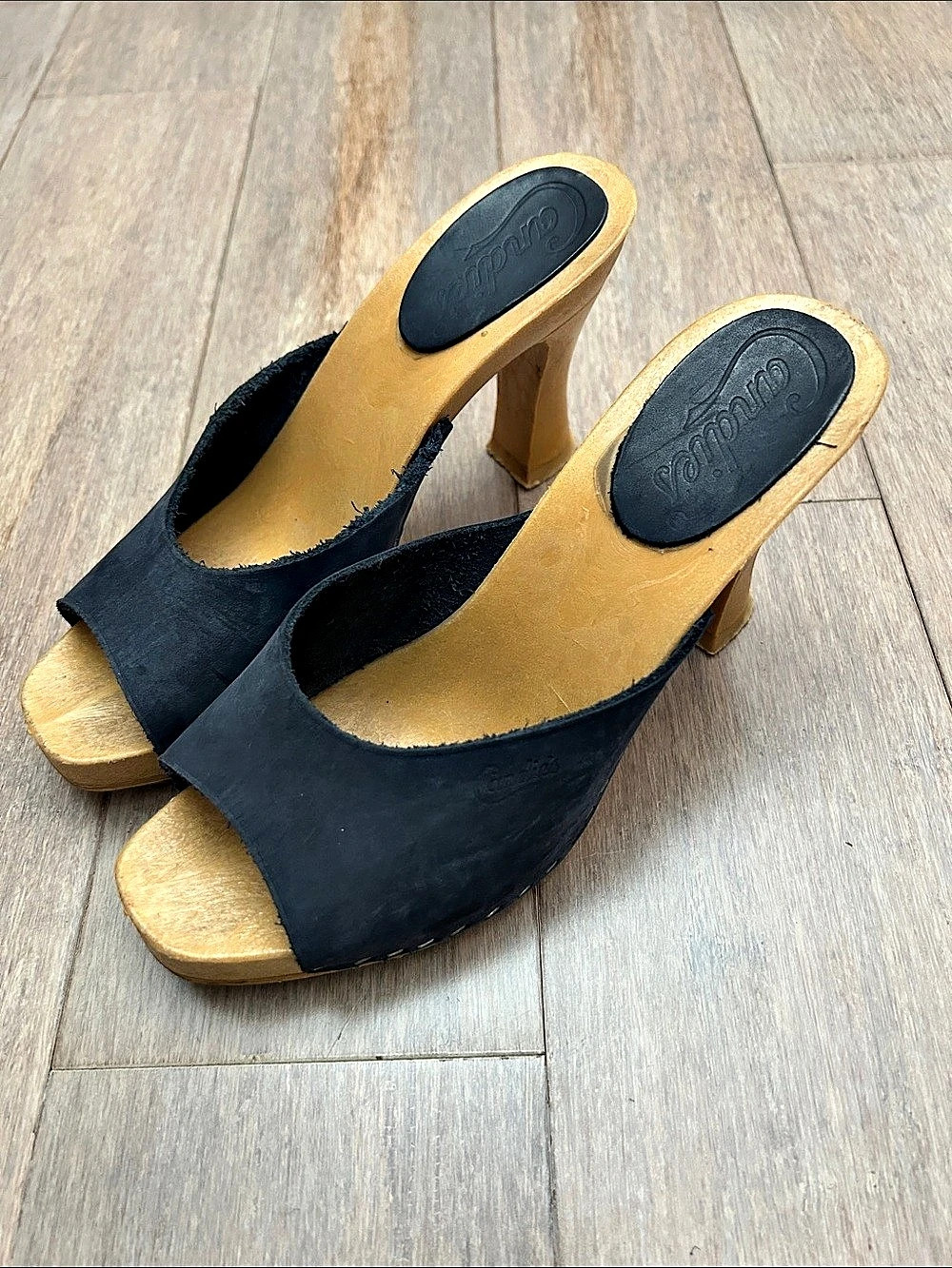 Candie's Navy & Tan Peep Toe Heeled Leather Mules US 7 retro Y2K